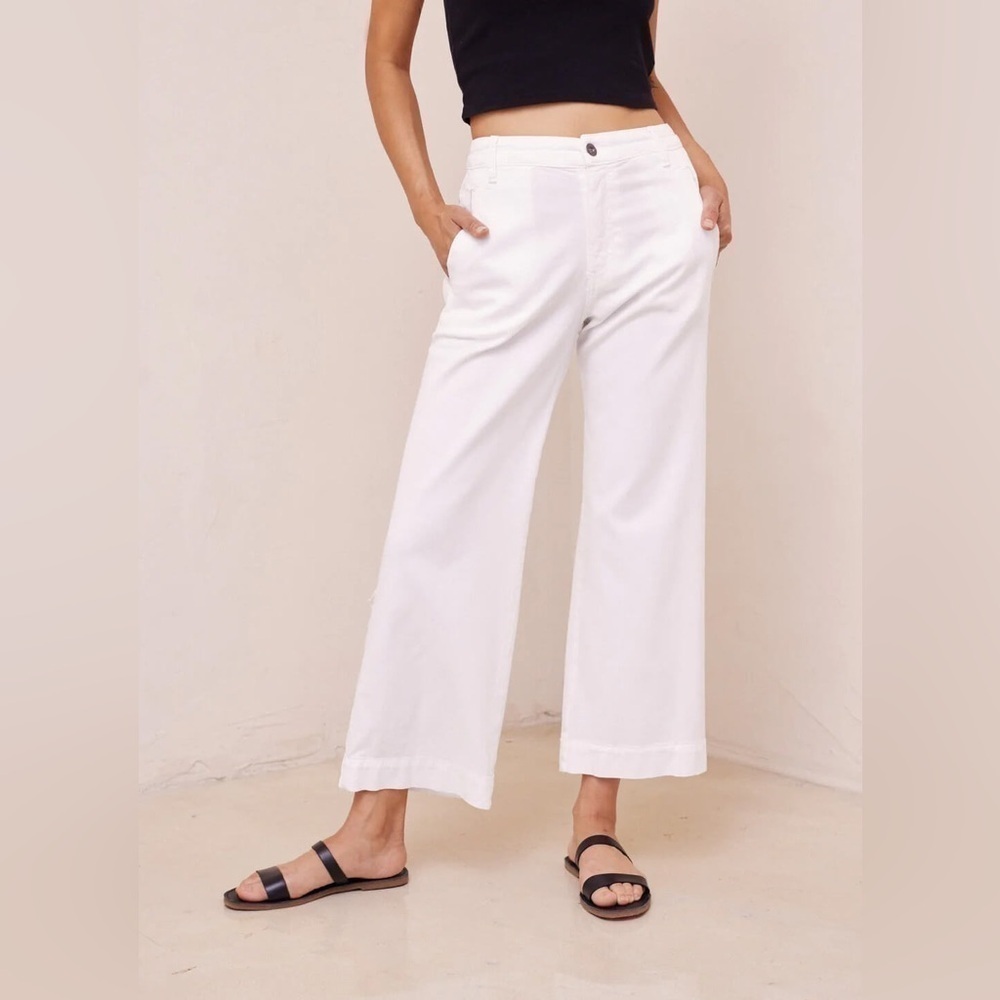 Bella Dahl Claire Welt Pocket Crop White  Pants. Size S